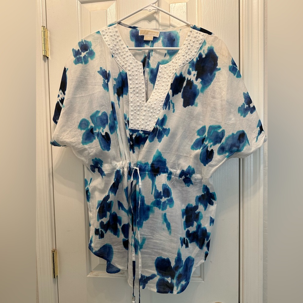 Michael Kors women’s size 1x floral print top